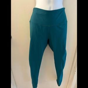 Victoria Sport‎ Knockout Teal and Sparkle Leggings